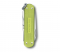 Preview: Victorinox 0.6221.241G Classic Alox 58mm colors Lime Twist in Geschenkbox